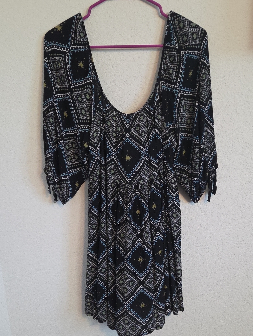 princess vera wang Black Geometric Print Dress with Blue & White Accents Large